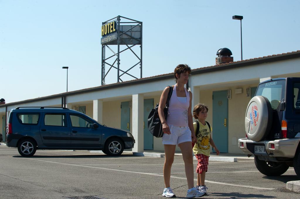 Autohotel Ravenna Kültér fotó