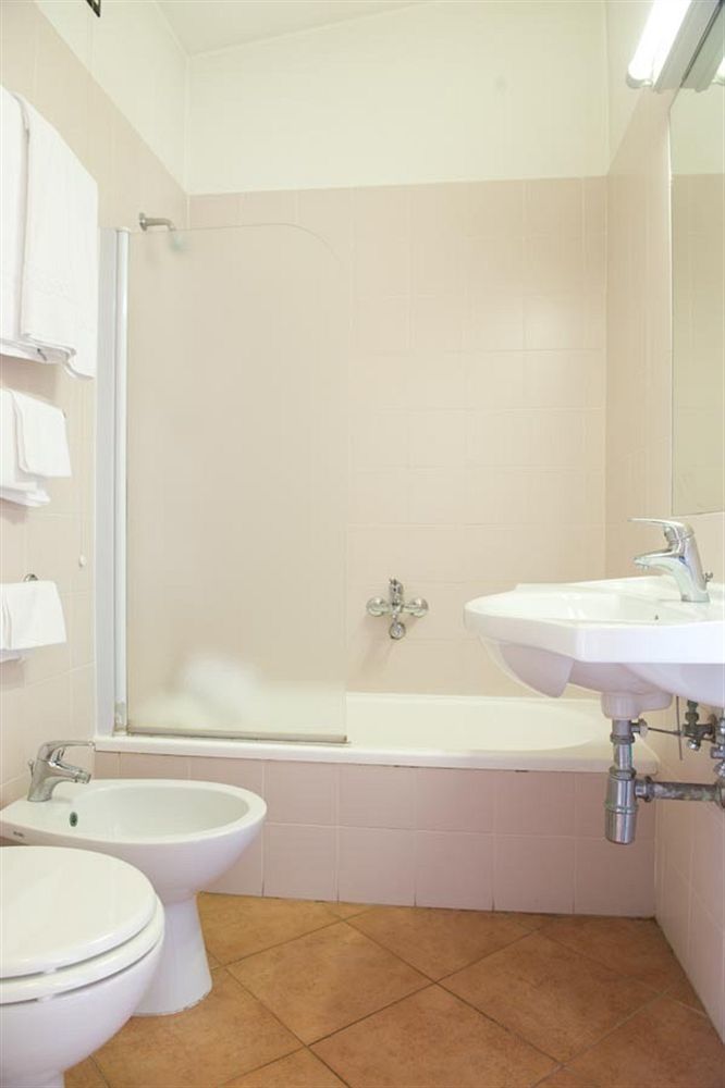 Autohotel Ravenna Kültér fotó